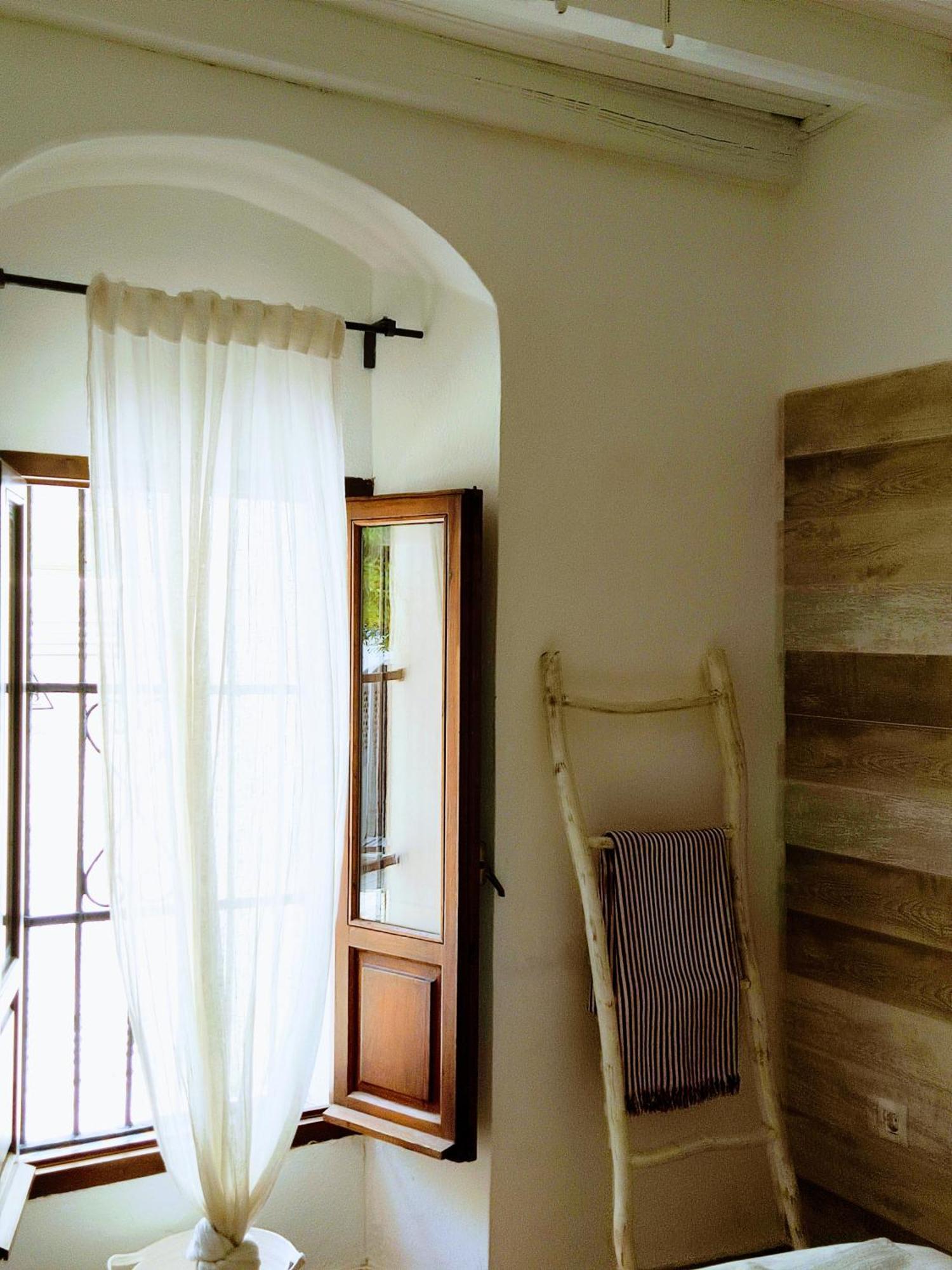 Carola Guesthouse Tarifa Exterior photo